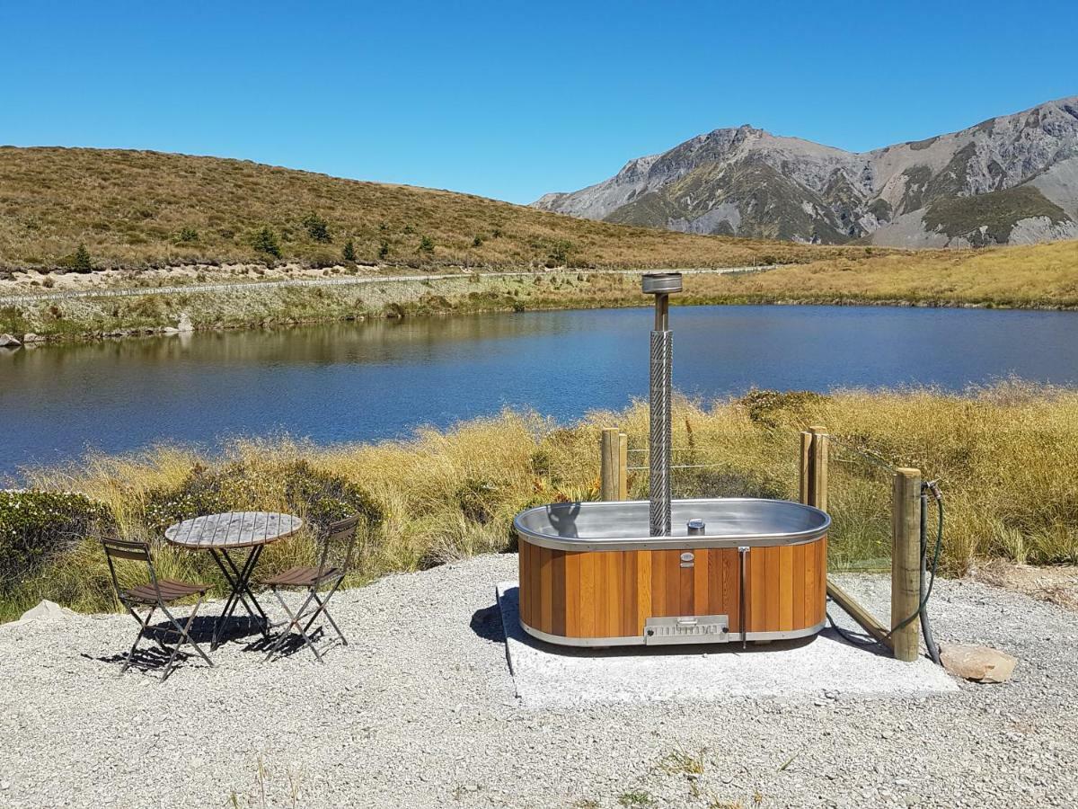 Lake Stella Mountain Huts Hotel Mt Lyford Exterior foto