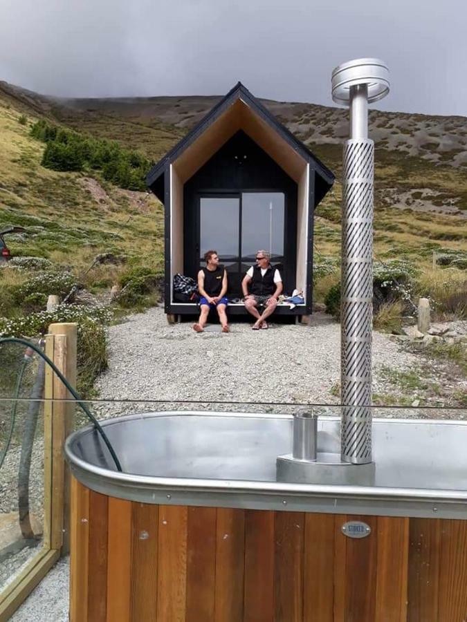 Lake Stella Mountain Huts Hotel Mt Lyford Exterior foto